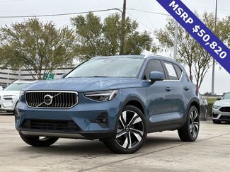 Certified 2023 Volvo XC40 B5 Ultimate w/ Protection Package Premier video 2