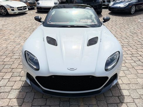 Used 2020 Aston Martin DBS Superleggera RWD image 4