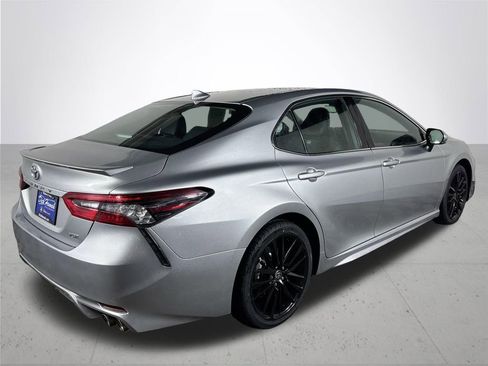 Used 2024 Toyota Camry XSE image 6