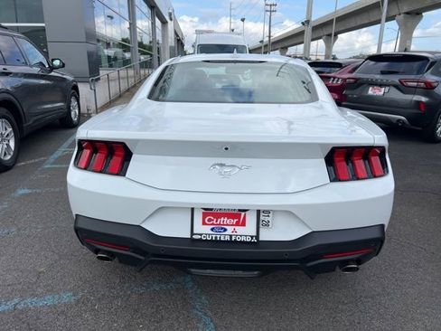 New 2026 Ford Mustang Coupe image 5