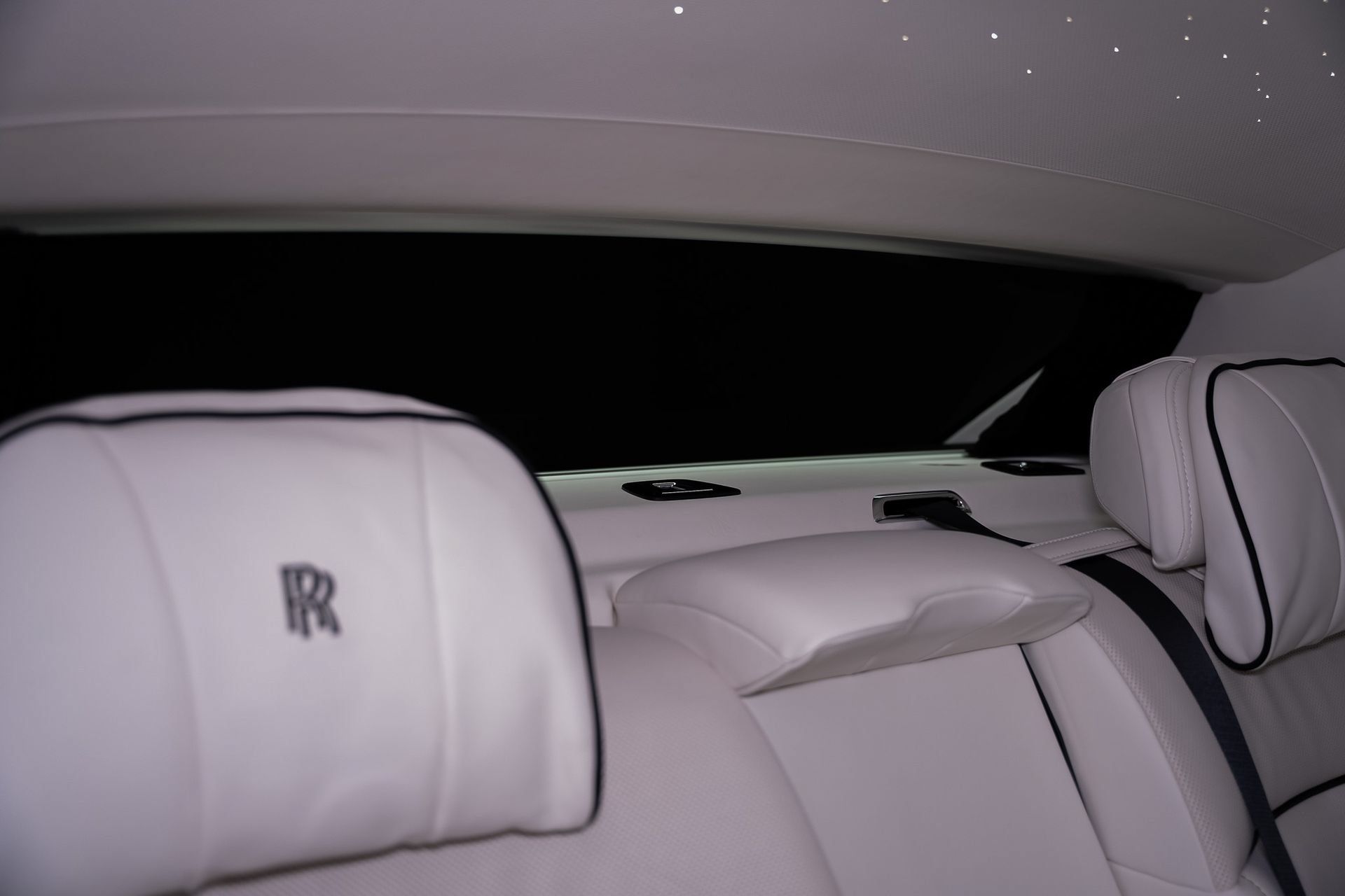 Used 2024 Rolls-Royce Phantom Extended Wheelbase RWD image 77