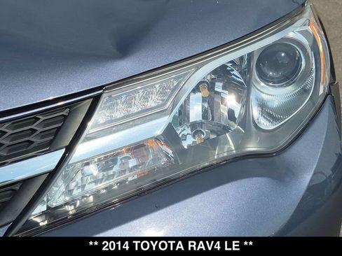Used 2014 Toyota RAV4 LE AWD/4WD image 15
