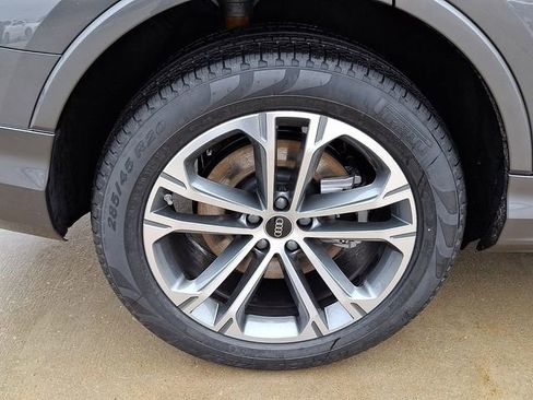 New 2026 Audi Q7 2.0T Premium image 5