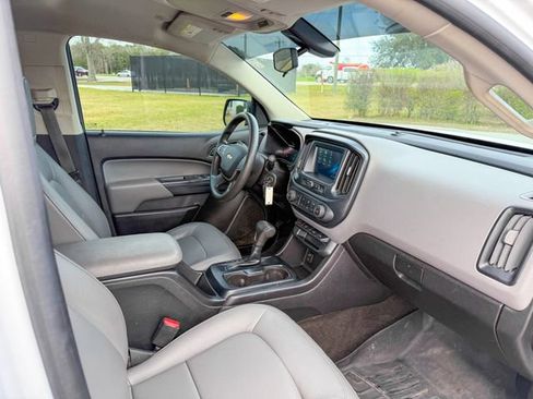 Used 2018 Chevrolet Colorado W/T w/ WT Convenience Package image 24