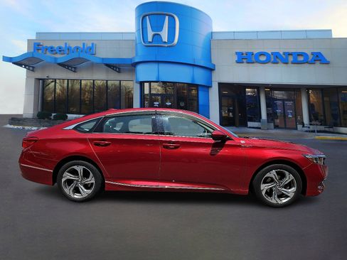 Used 2020 Honda Accord EX image 6