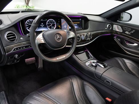Used 2015 Mercedes-Benz S 63 AMG 4MATIC Sedan w/ Driver Assistance Package image 6