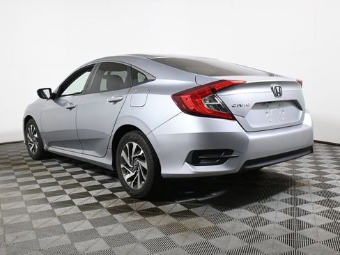 Used 2016 Honda Civic EX image 5