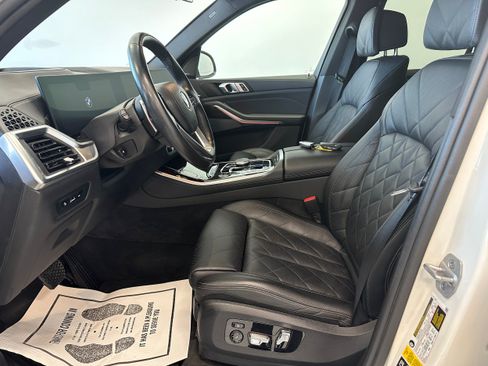 Used 2024 BMW X5 xDrive40i w/ Premium Package AWD/4WD image 10