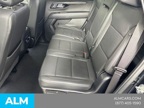 Used 2025 Chevrolet Tahoe LT AWD/4WD image 24