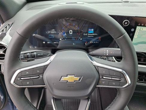 New 2026 Chevrolet Equinox LT w/ Convenience Package II image 9