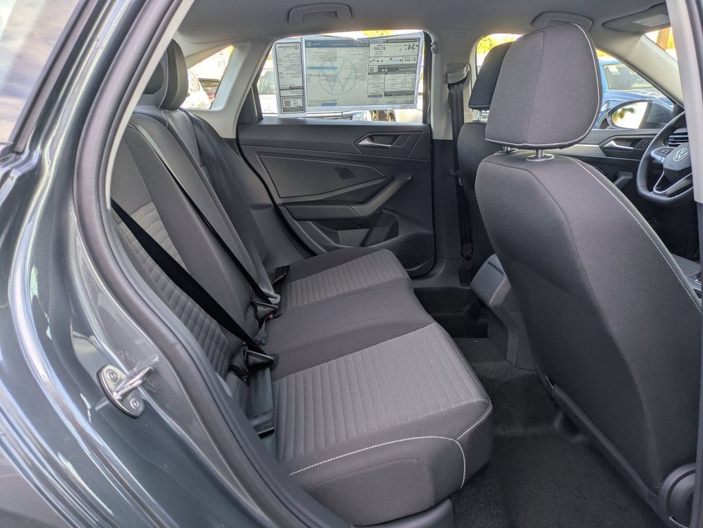 Used 2026 Volkswagen Jetta S FWD image 20