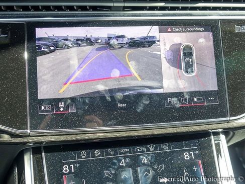 Used 2024 Audi Q8 Prestige image 19