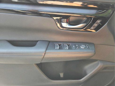 Used 2023 Honda CR-V EX-L image 23