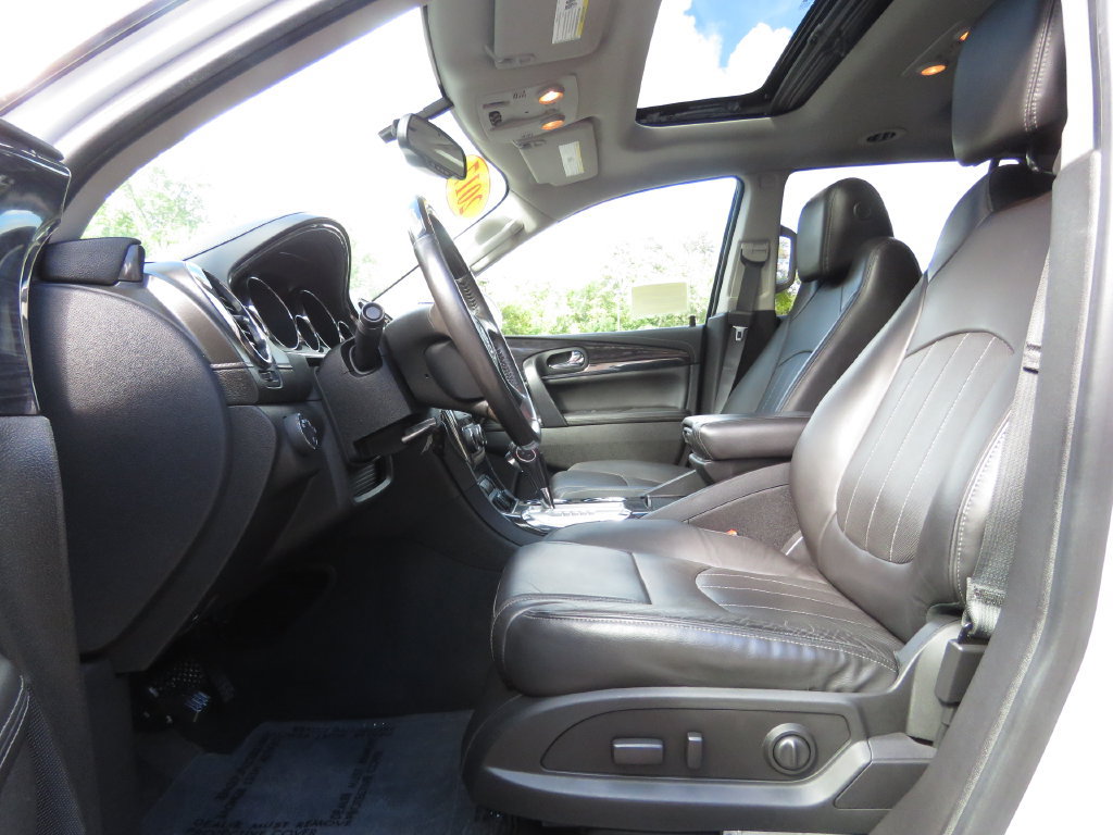 Used 2017 Buick Enclave Leather w/ Trailering Package AWD/4WD image 10