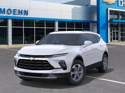 New 2026 Chevrolet Blazer LT w/ Convenience Package FWD image 6