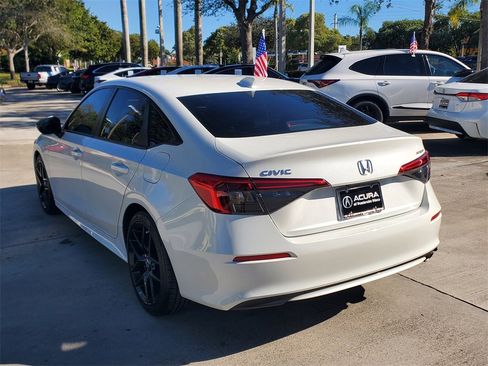 Used 2024 Honda Civic Sport image 5