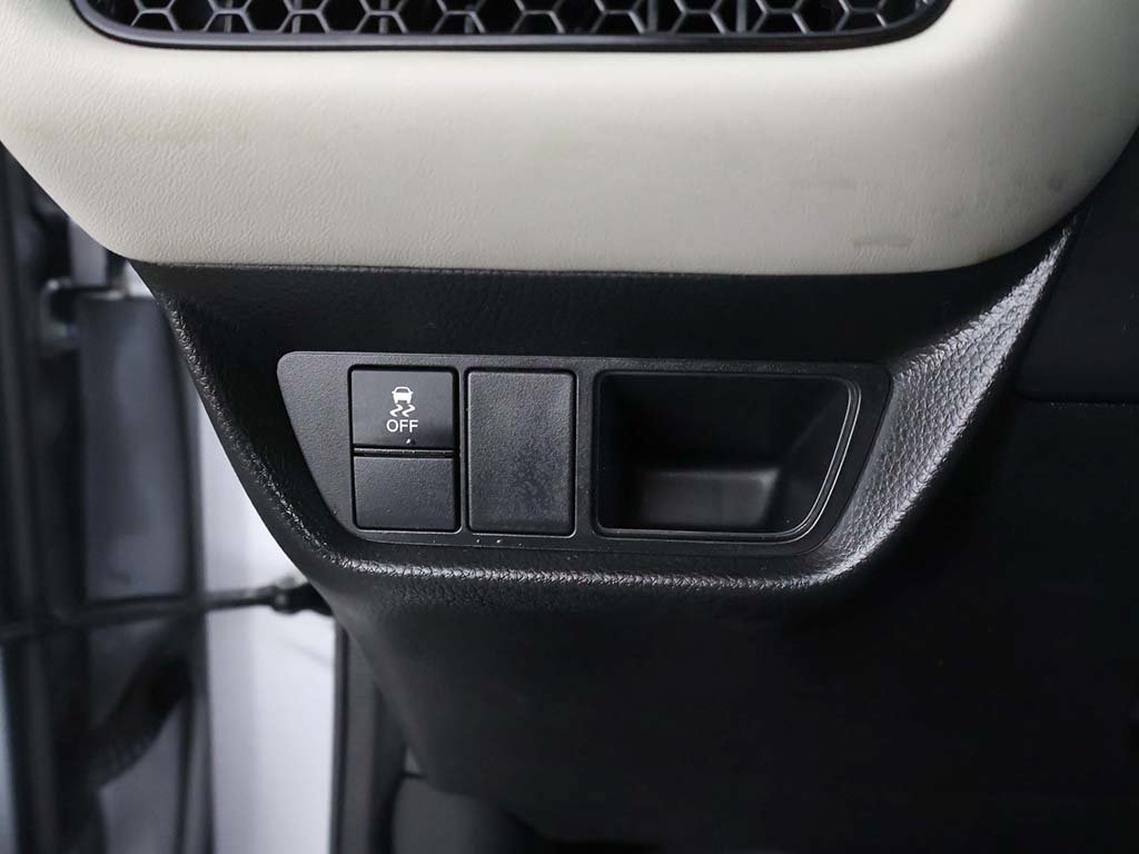 Certified 2025 Honda HR-V EX-L image 39