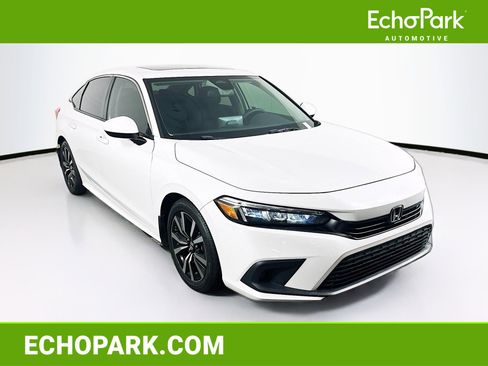 Used 2023 Honda Civic EX image 1