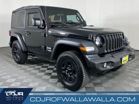 Used 2018 Jeep Wrangler Sport AWD/4WD image 1