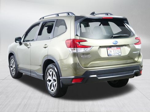 Used 2024 Subaru Forester Premium AWD/4WD image 5