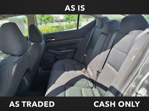 Used 2022 Nissan Altima 2.5 S FWD image 13
