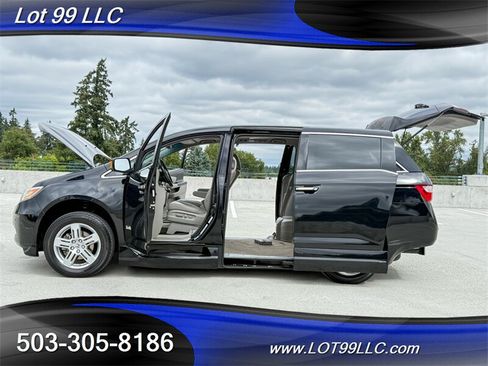 Used 2011 Honda Odyssey Touring image 22