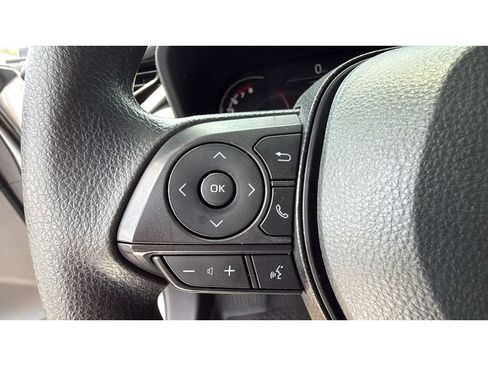 Used 2025 Toyota RAV4 LE AWD/4WD image 27