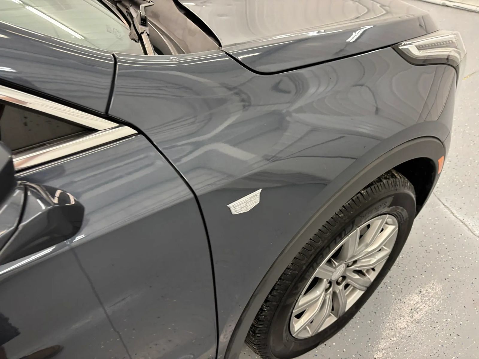 Used 2020 Cadillac XT4 Premium Luxury w/ Technology Package FWD image 27