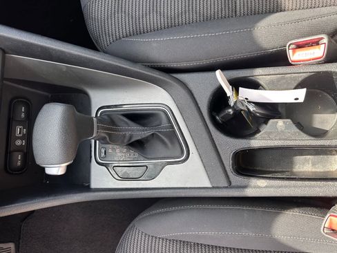 Used 2019 Kia Niro LX FWD image 17