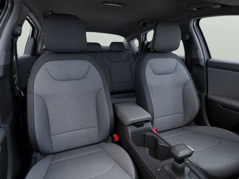 New 2026 Kia K4 FWD image 10