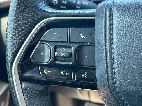Used 2022 Toyota Tundra Limited RWD image 38