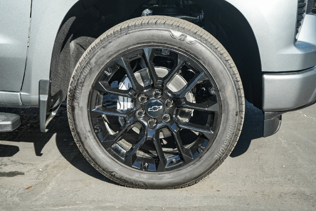 New 2026 Chevrolet Silverado 1500 RST w/ Convenience Package II AWD/4WD image 10