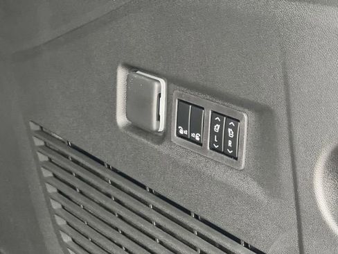 New 2026 GMC Yukon XL Denali w/ Sun & Power Step Package image 31