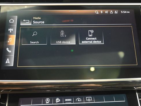 Used 2021 Audi Q8 Premium Plus w/ Premium Plus Package AWD/4WD image 29