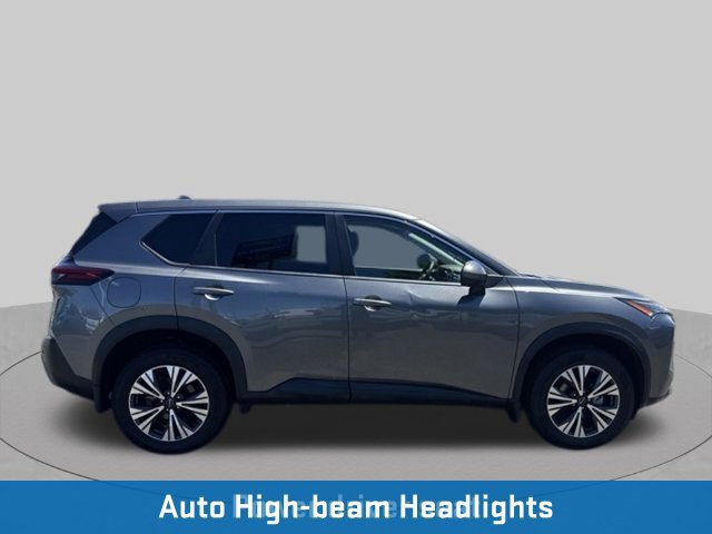 Used 2022 Nissan Rogue SV FWD image 9