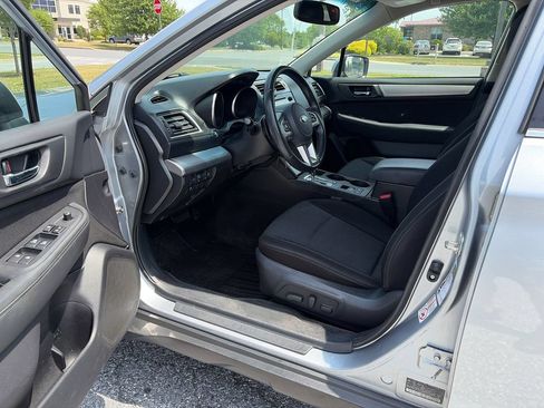 Used 2015 Subaru Outback 2.5i Premium AWD/4WD image 9
