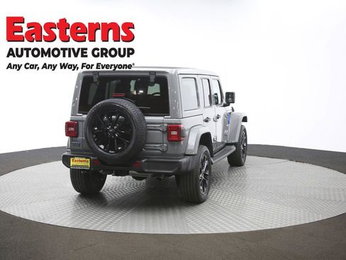 Used 2021 Jeep Wrangler Unlimited Sahara w/ Cold Weather Group image 41