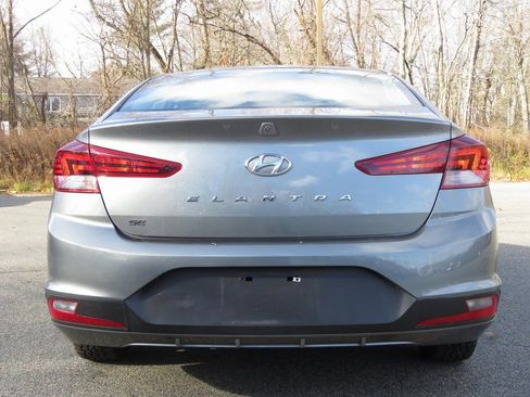 Used 2019 Hyundai Elantra SE w/ Cargo Package image 7