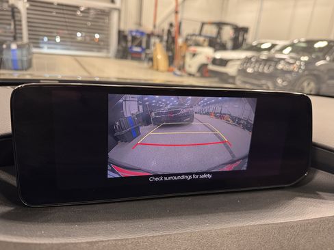 Used 2024 MAZDA MAZDA3 s image 7