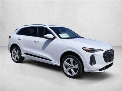 New 2026 Audi Q5 Premium AWD/4WD image 6