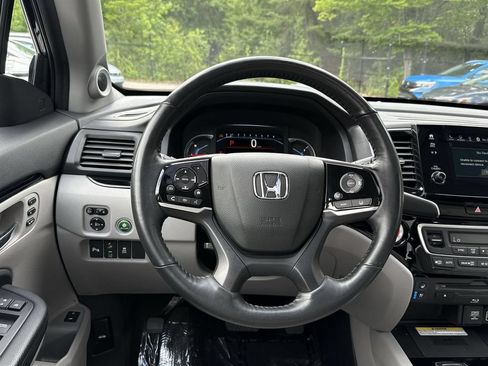 Used 2019 Honda Pilot Elite image 1