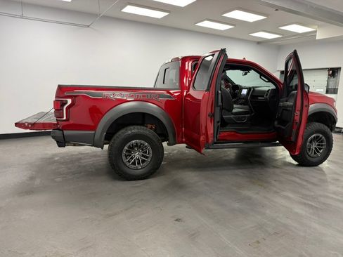 Used 2020 Ford F150 Raptor w/ Equipment Group 802A Luxury image 32
