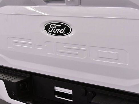 New 2026 Ford F150 XLT w/ Equipment Group 302A MID AWD/4WD image 12