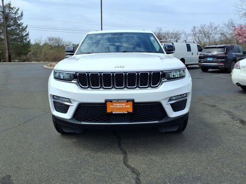 Certified 2023 Jeep Grand Cherokee Limited image 8