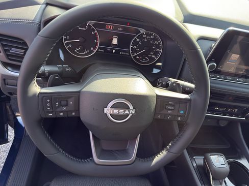 New 2026 Nissan Rogue SV AWD/4WD image 16