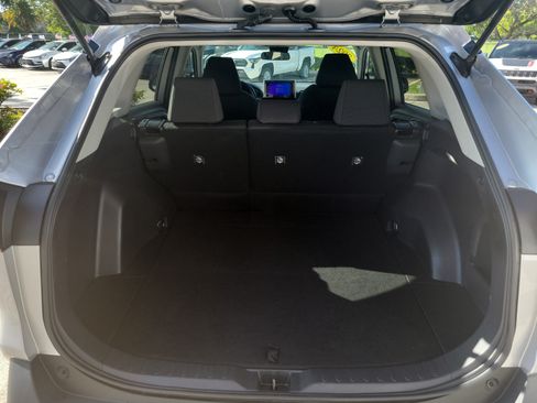 Certified 2024 Toyota RAV4 LE AWD/4WD image 11