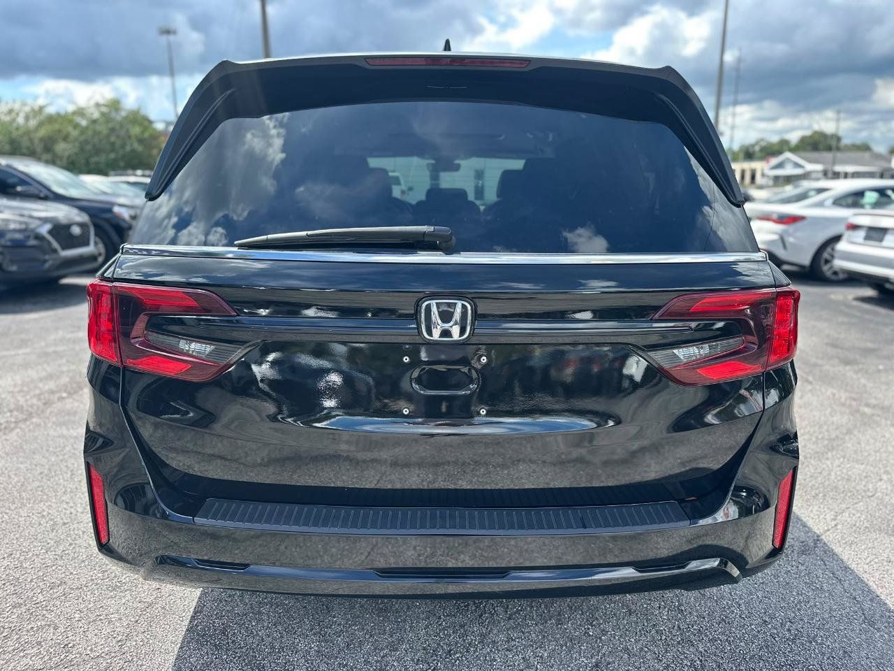 Used 2025 Honda Odyssey EX-L image 9