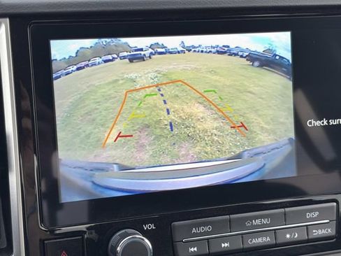 Used 2025 Nissan Frontier SV w/ SV Convenience Package RWD image 33