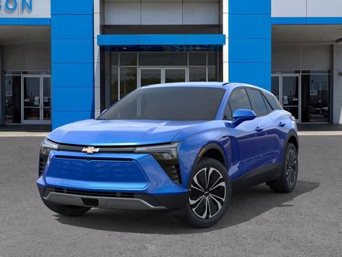 New 2026 Chevrolet Blazer EV LT w/ LPO, All-Weather Mat Package FWD image 6