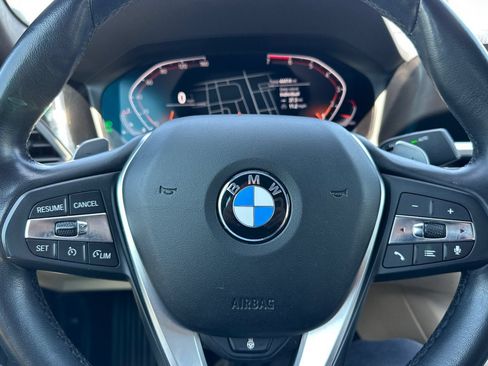 Used 2022 BMW 330i Sedan w/ Premium Package RWD image 28